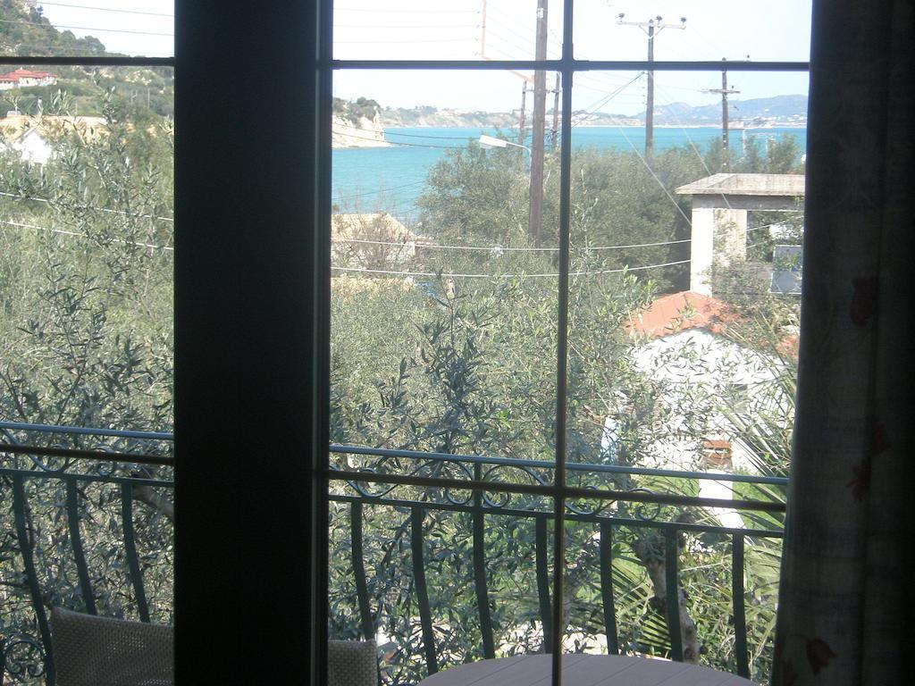 Annas Villa Keri Room photo
